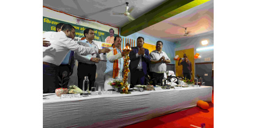किसान कल्याण संवाद सह सम्मान कार्यक्रम आयोजित, उपमुख्यमंत्री ने की बड़ी घोषणाएं